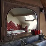 Chateau Le Colombier Hébergement de vacances *