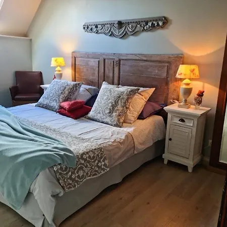 Holiday home Chateau Le Colombier *