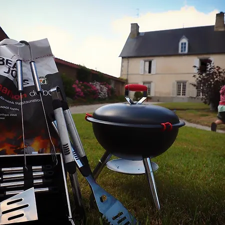 Holiday home Chateau Le Colombier Brevands