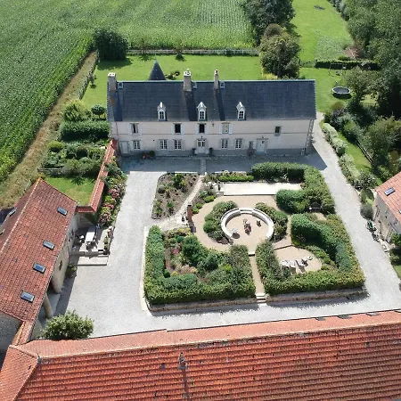 Chateau Le Colombier *